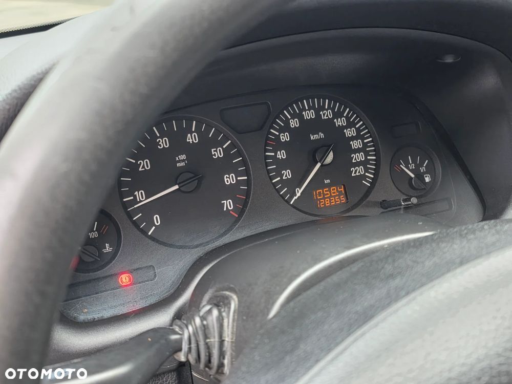 Opel Astra 1.4 Start - 5