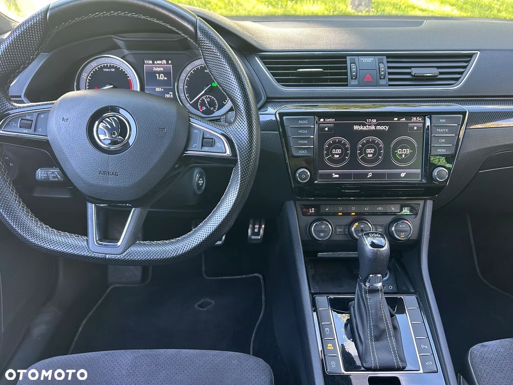 Skoda Superb 2.0 TSI Sportline DSG - 8