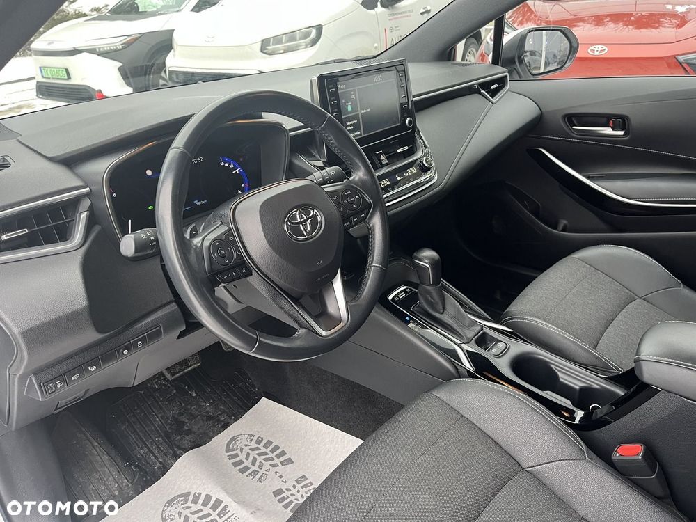 Toyota Corolla 2.0 Hybrid Comfort - 4