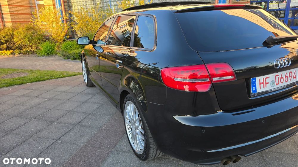 Audi A3 Sportback 1.4 TFSI S Line Sportpaket plus - 19