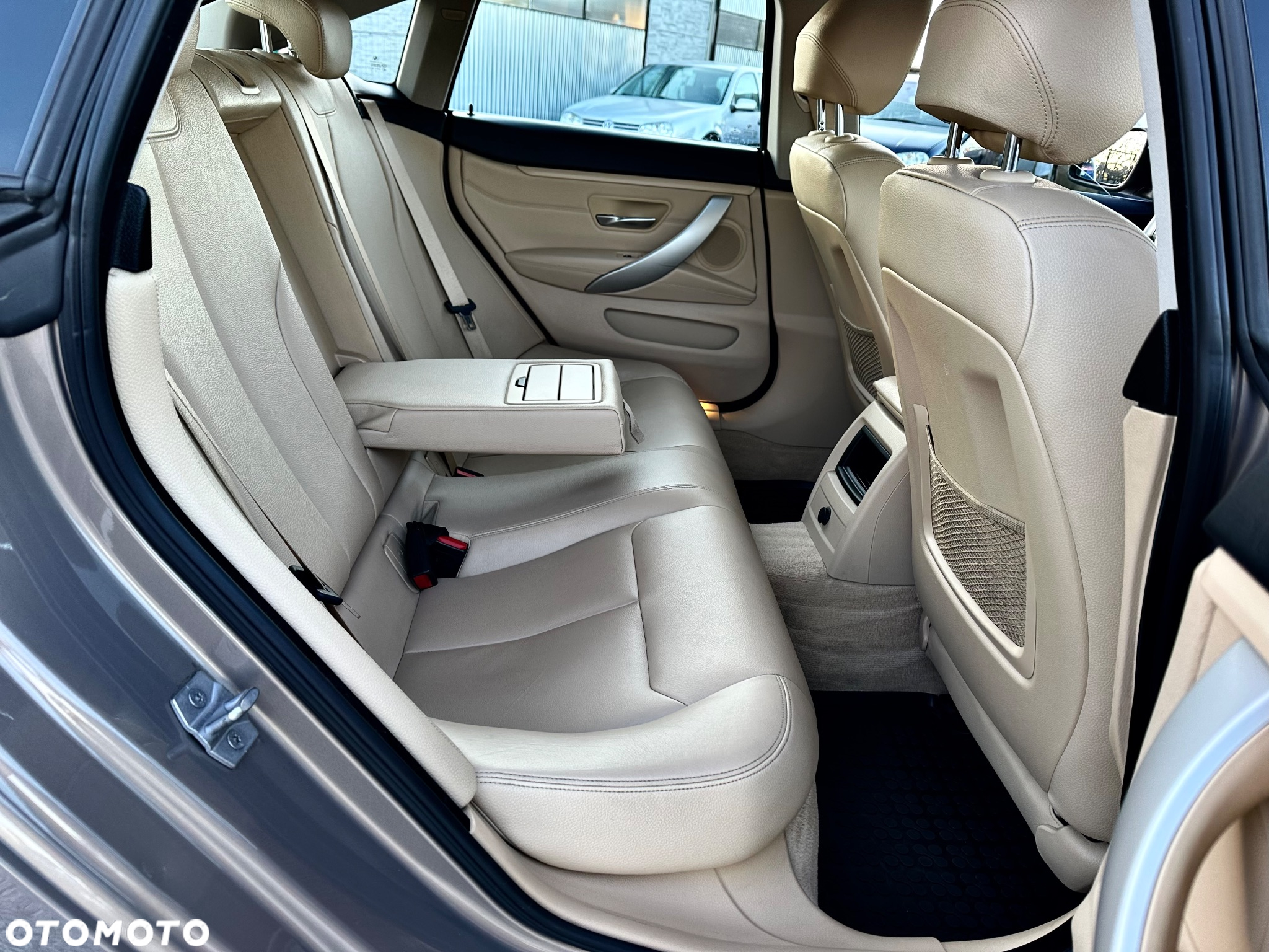 BMW Seria 4 420d Gran Coupe - 9