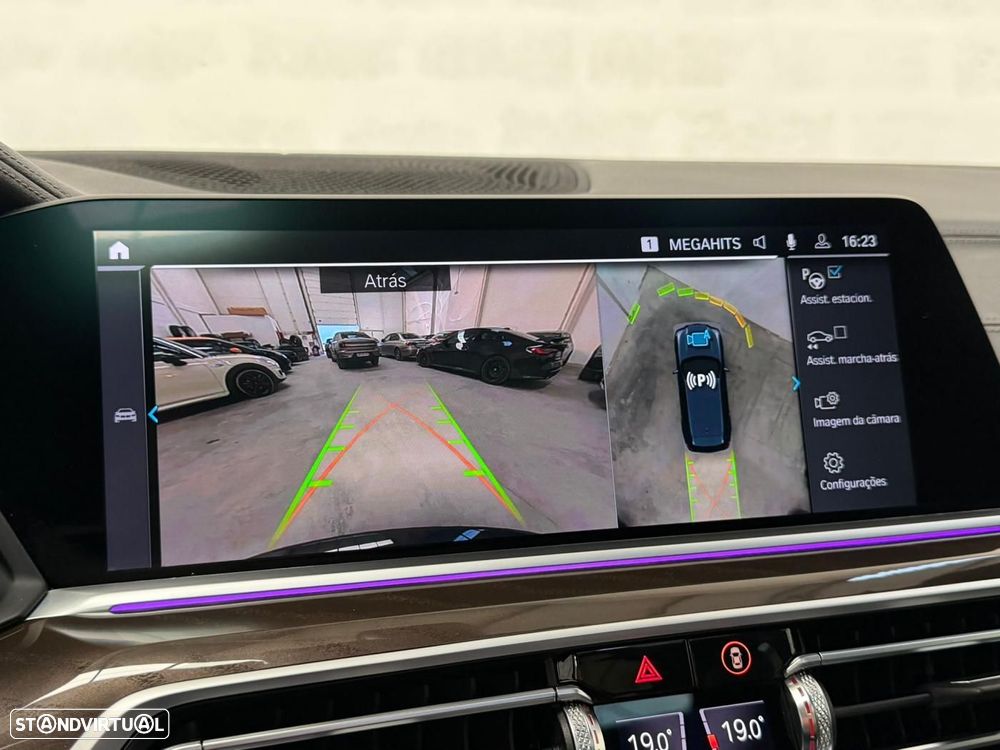 BMW X5 45 e xDrive Pack M - 38