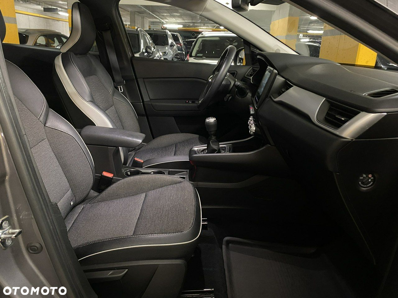 Renault Captur - 14