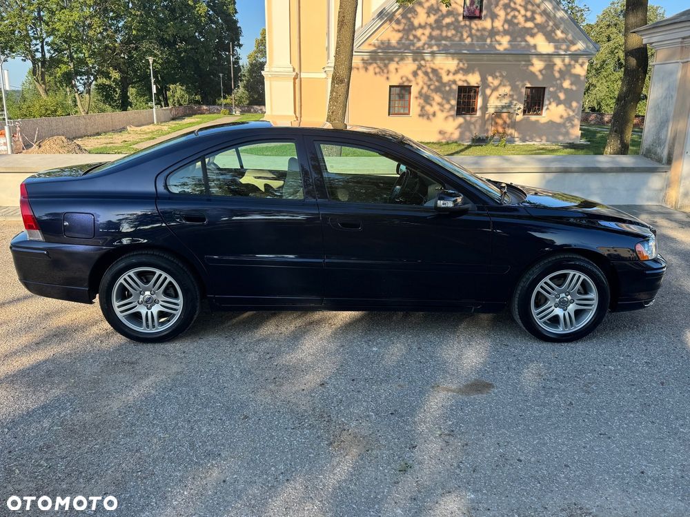 Volvo S60 2.4D Momentum - 18
