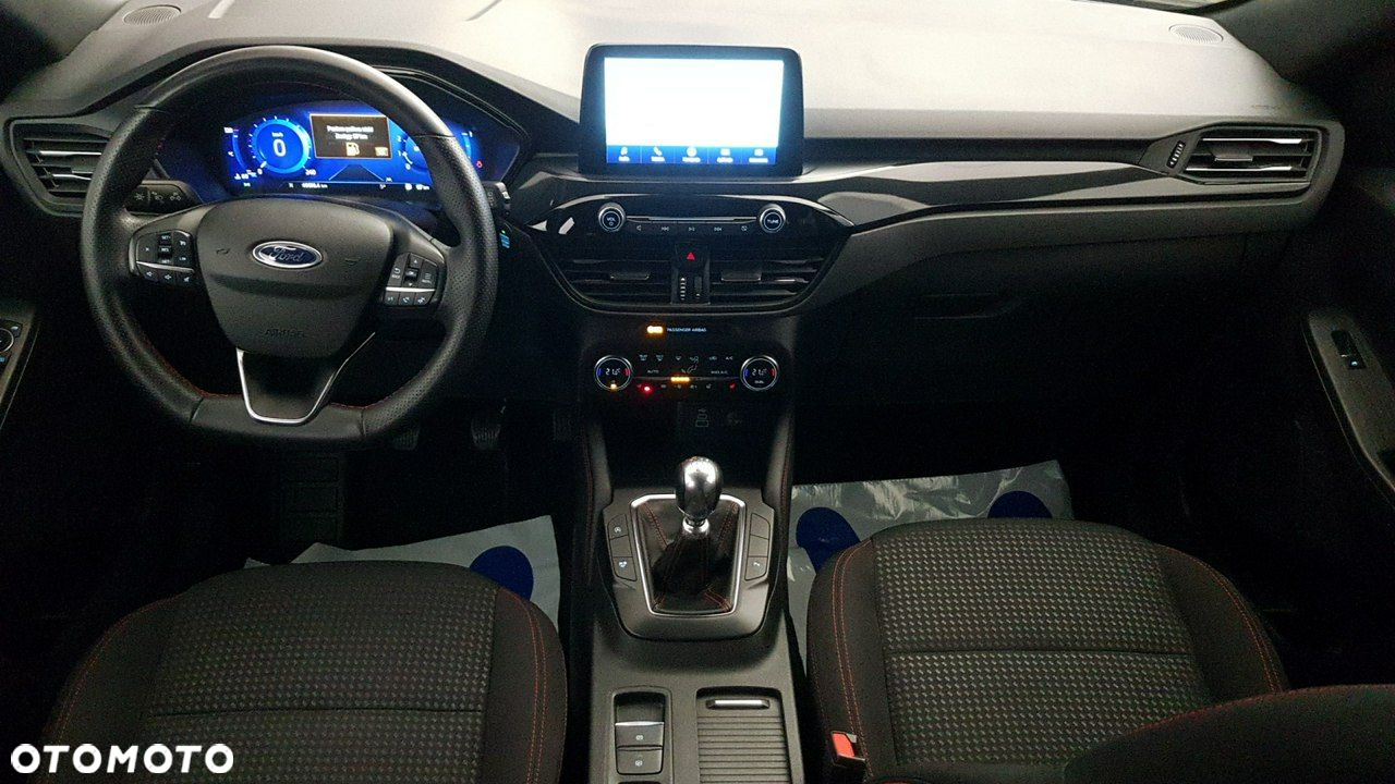 Ford Kuga - 20
