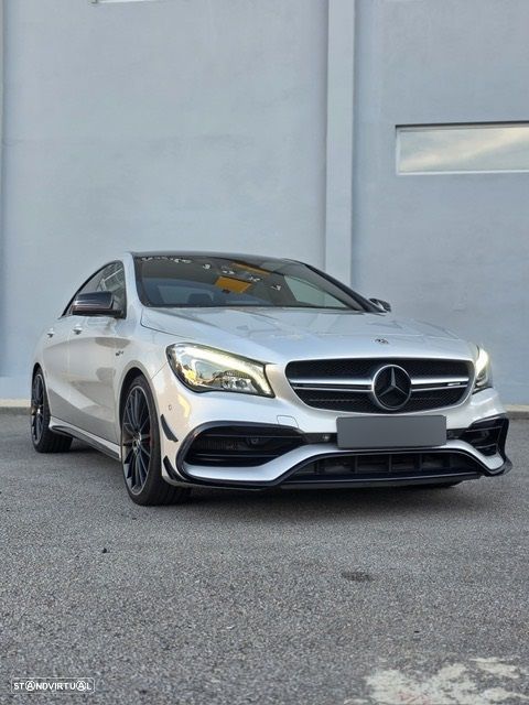 Mercedes-Benz CLA 45 AMG 4Matic Speedshift DCT 7G Night Edition - 1