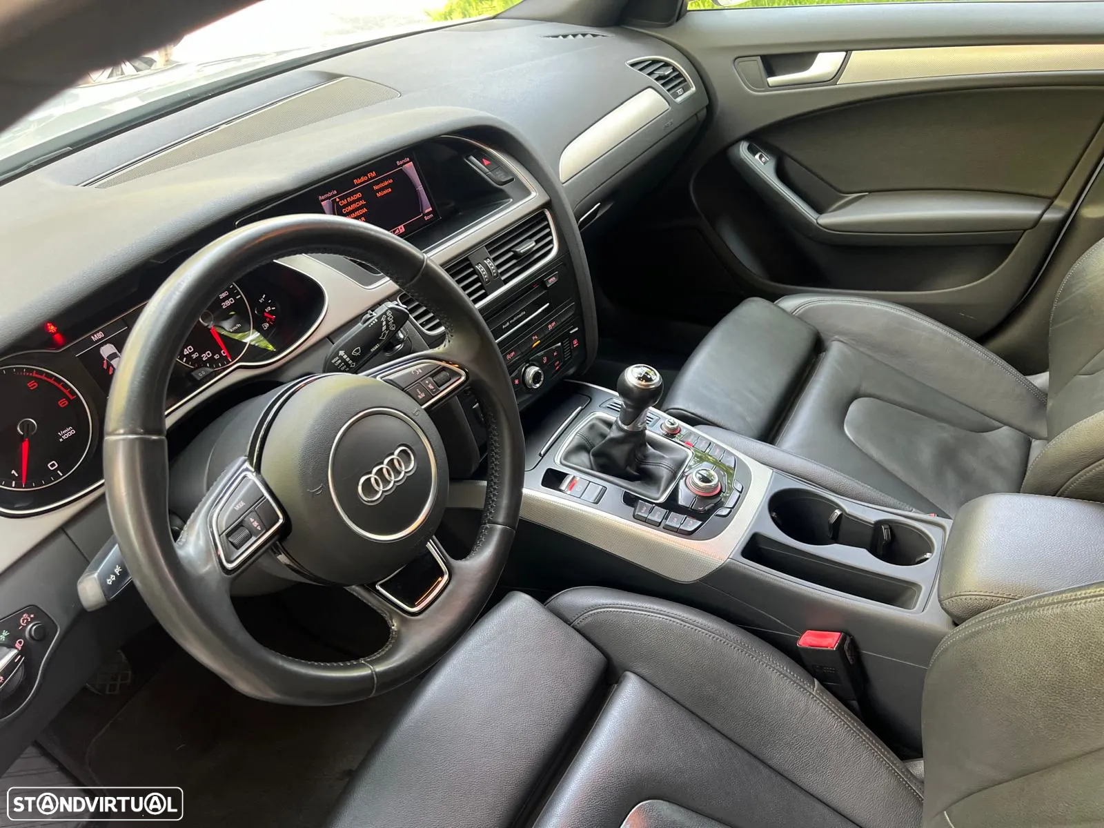 Audi A4 Avant 2.0 TDI Business Line S-line - 37