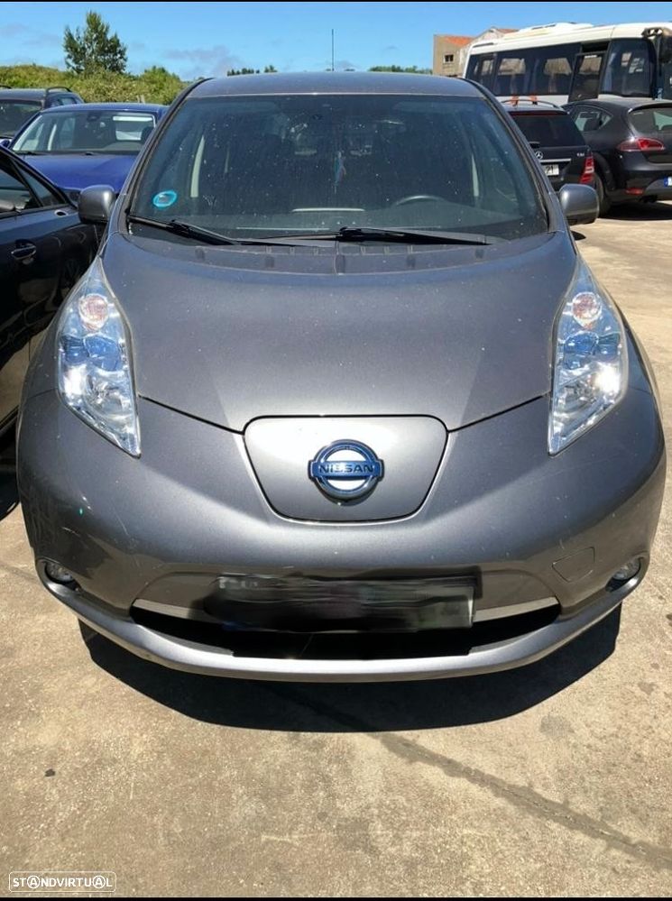 Nissan Leaf para peças - 1