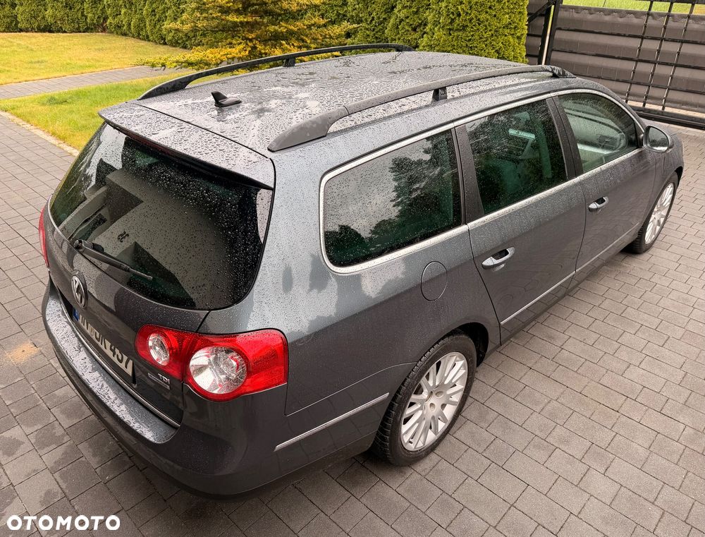 Volkswagen Passat 2.0 TDI DPF BlueMotion Technology Comfortline - 12