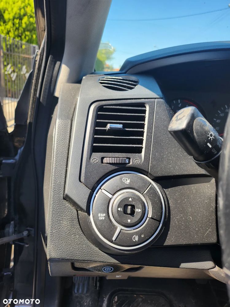 SsangYong/KGM Kyron - 14