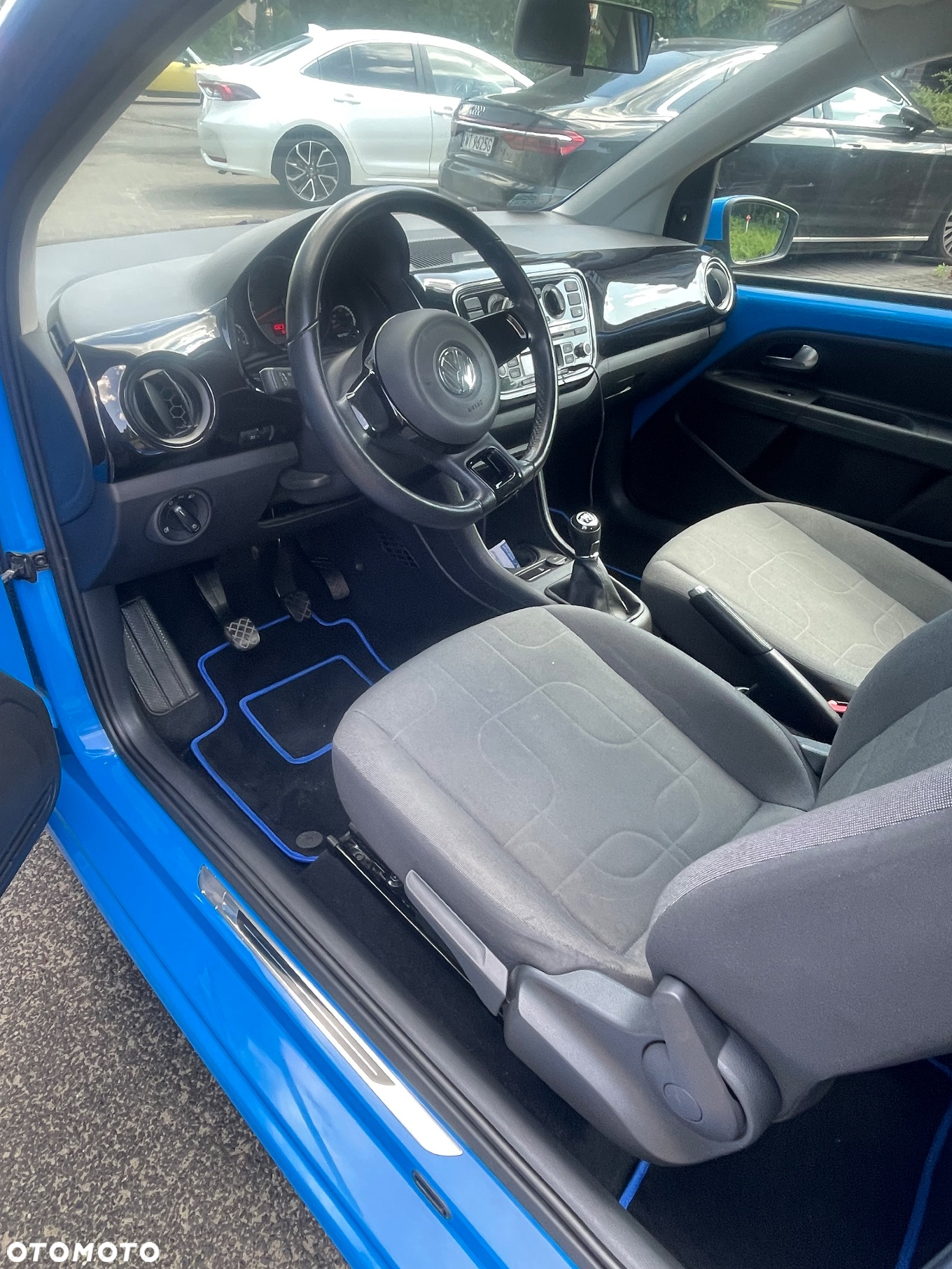 Volkswagen up! 1.0 move - 7