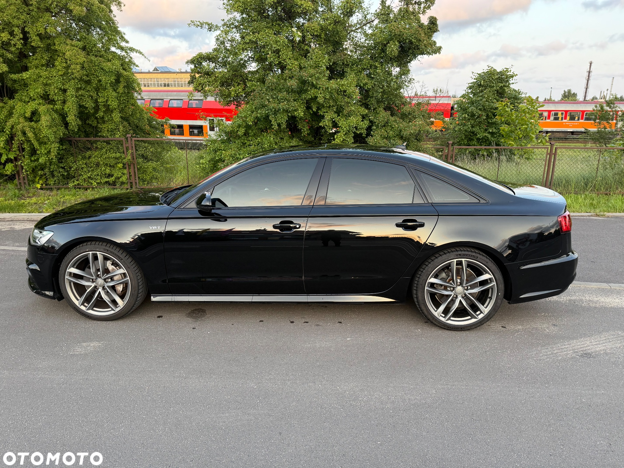 Audi A6 - 4