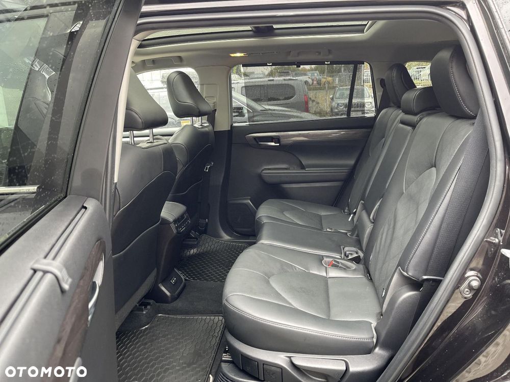 Toyota Highlander - 14