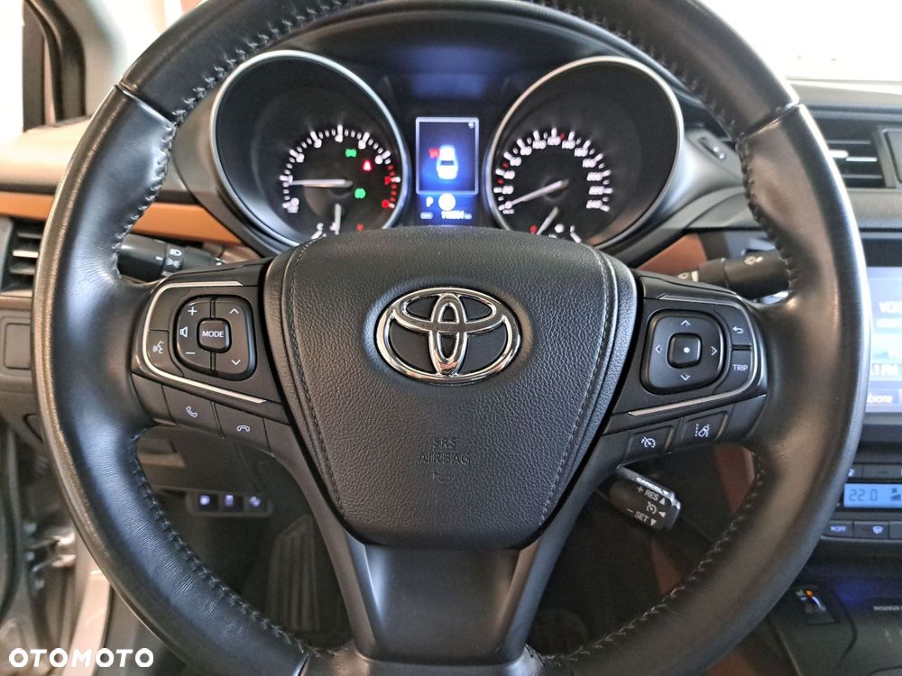 Toyota Avensis 2.0 Premium MS - 34