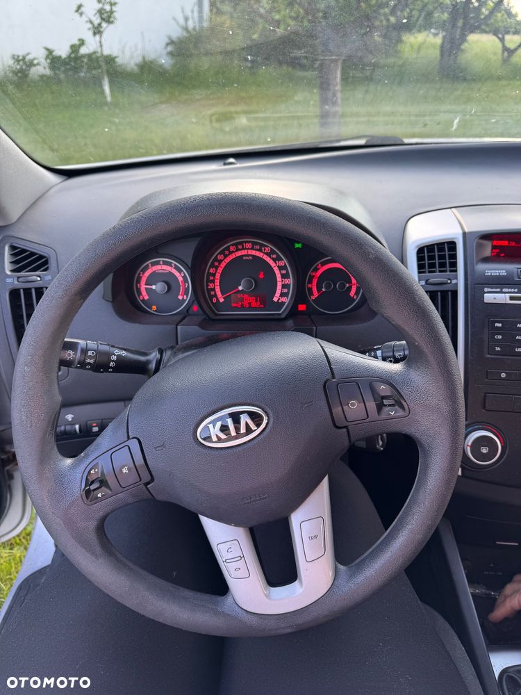 Kia Ceed 1.4 Comfort - 13