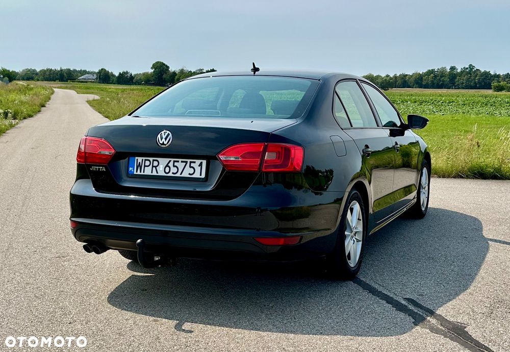 Volkswagen Jetta 1.4 TSI Comfortline - 4