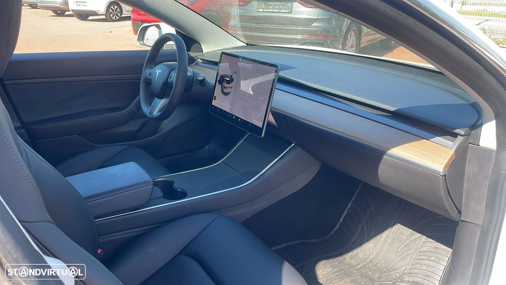 Tesla Model 3 Standard RWD Plus - 22