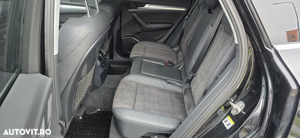 Audi Q5 2.0 40 TDI quattro S tronic Design - 22