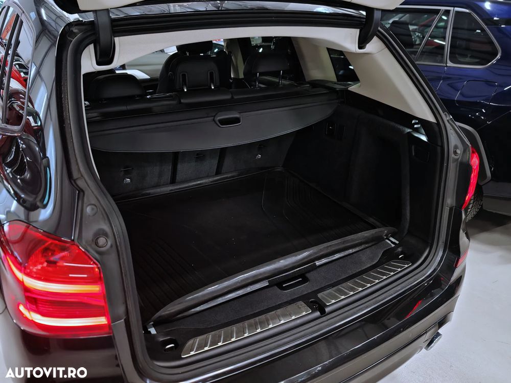 BMW X3 xDrive20d Aut. - 36