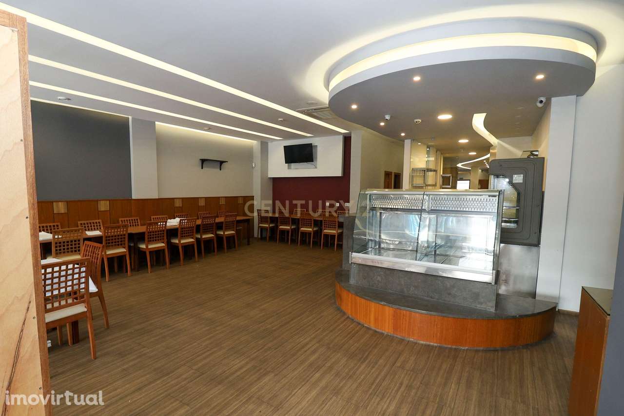 Restaurante para trespasse em Carnide, Lisboa - 191m² de potencial - Grande imagem: 4/13