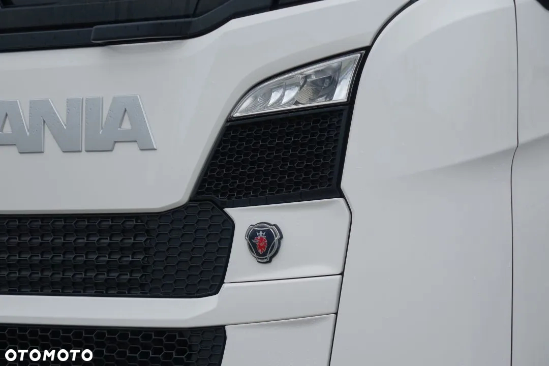 Scania S500 EURO 6 / STANDARD / AUTOMAT / RETARDER / NAVI / LODÓWKA / FULL LED / KLIMA POSTOJOWA / 2 ZBIORNIKI - 9