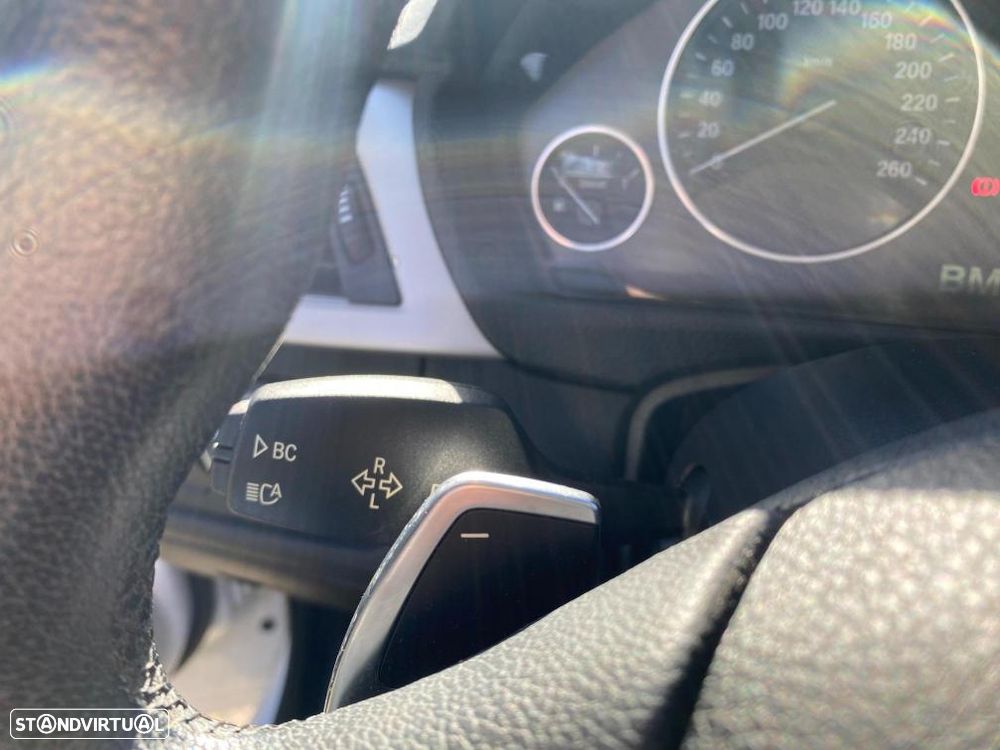 BMW 320 Gran Turismo d xDrive Sport-Aut. - 27