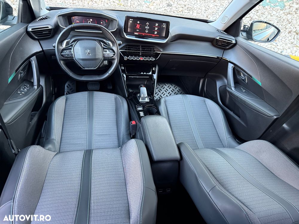 Peugeot 2008 - 4