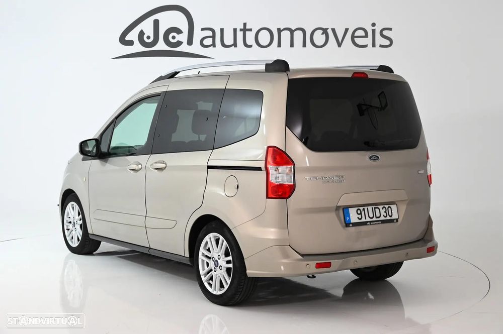 Ford Tourneo Courier 1.0 EcoBoost Titanium - 2