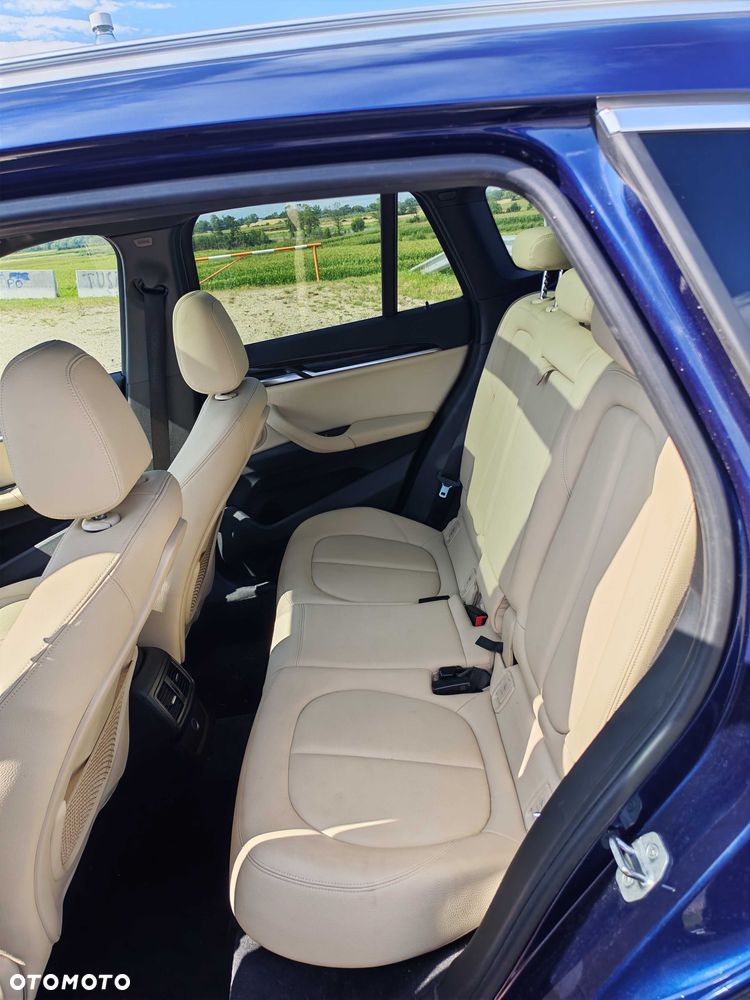 BMW X1 - 6