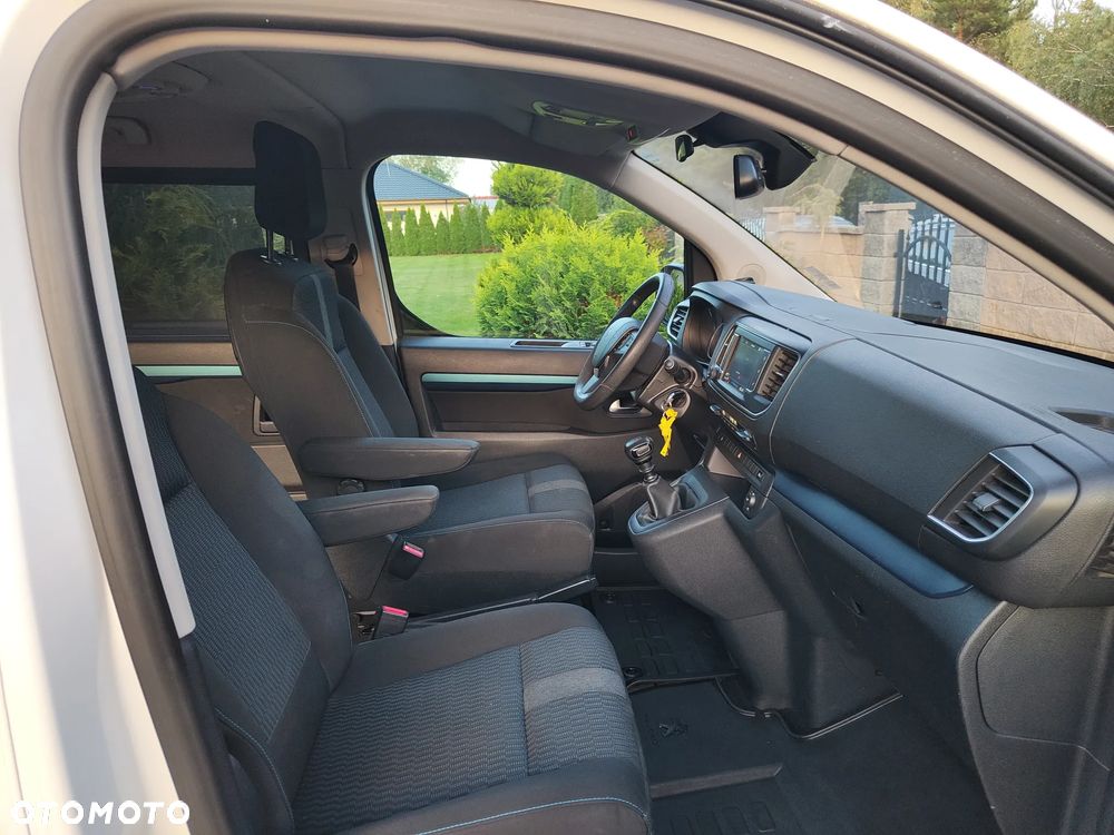 Peugeot Traveller L2 2.0 Active - 8