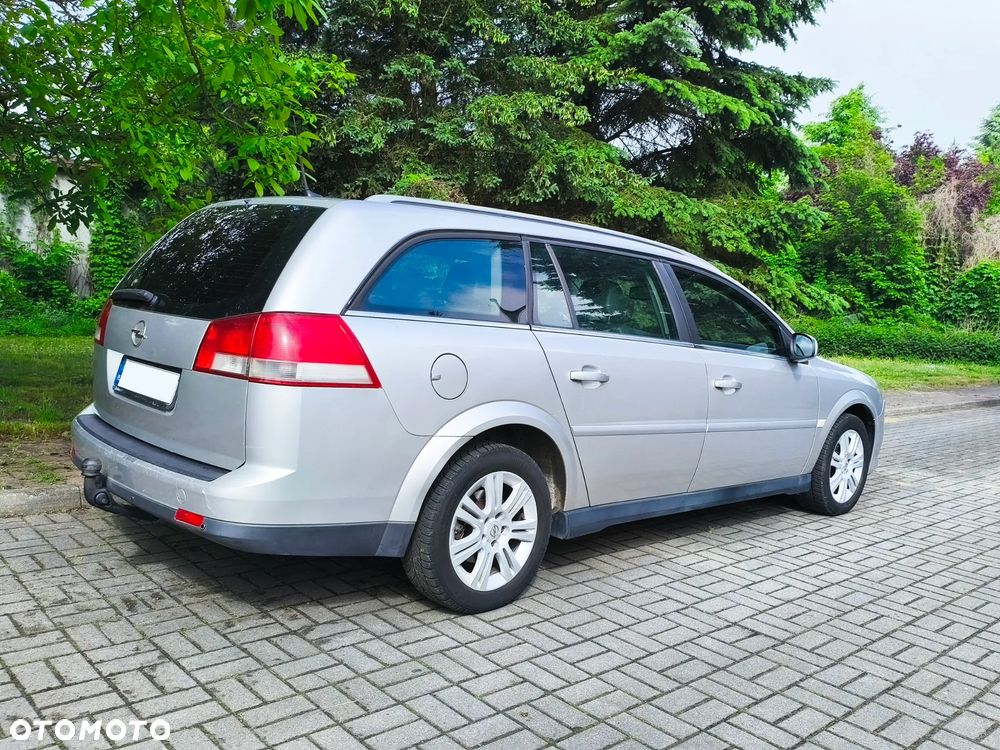 Opel Vectra 1.9 CDTI Cosmo - 19