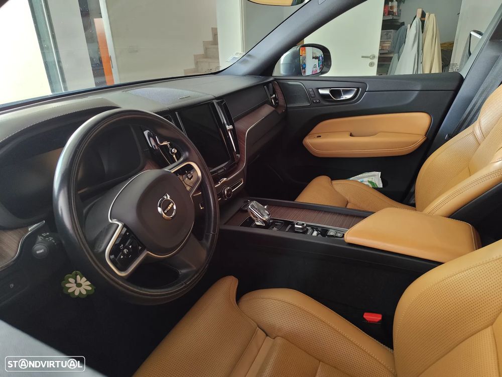 Volvo XC 60 - 8