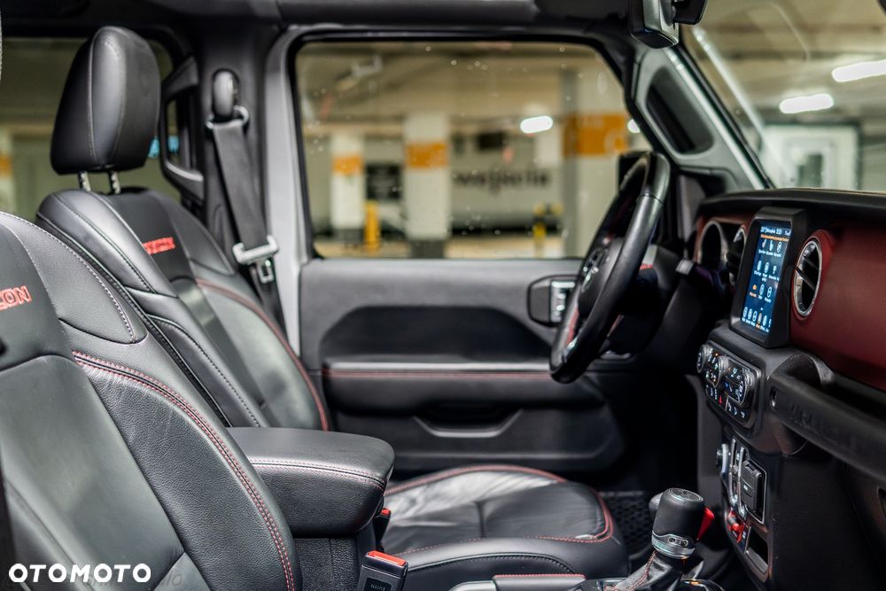 Jeep Wrangler Unlimited GME 2.0 Turbo Rubicon - 18