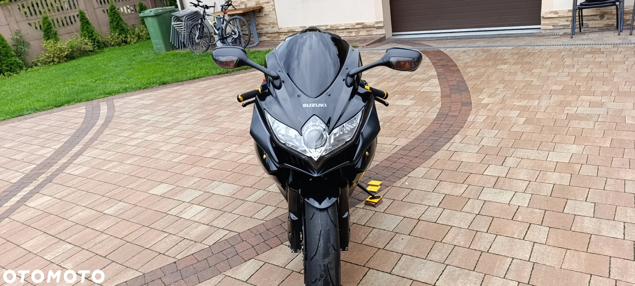 Suzuki GSX-R - 7