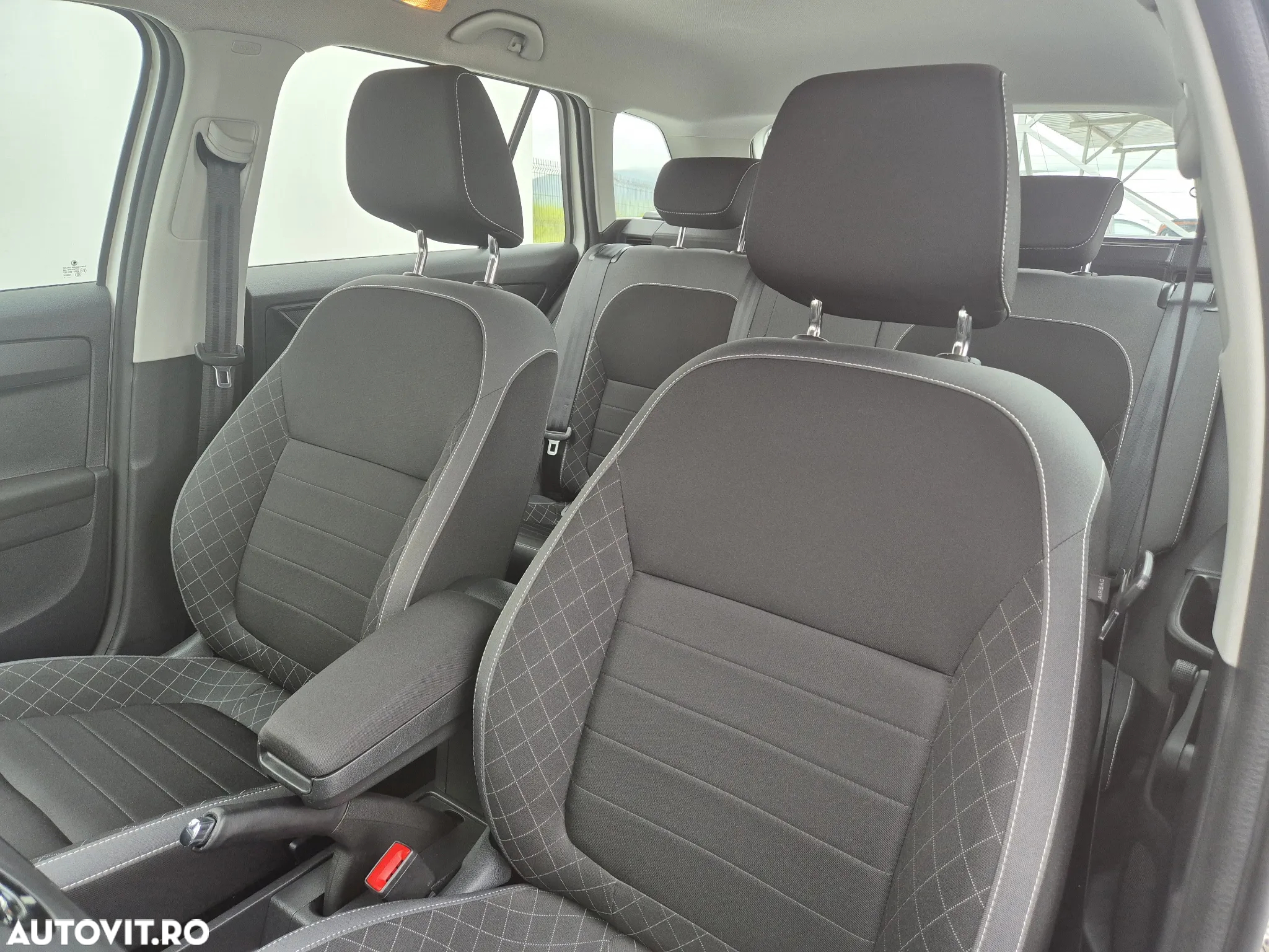 Skoda Fabia - 10