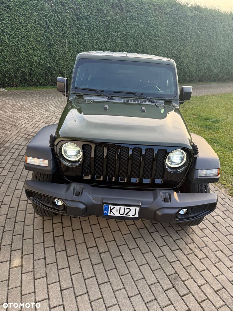 Jeep Wrangler - 4
