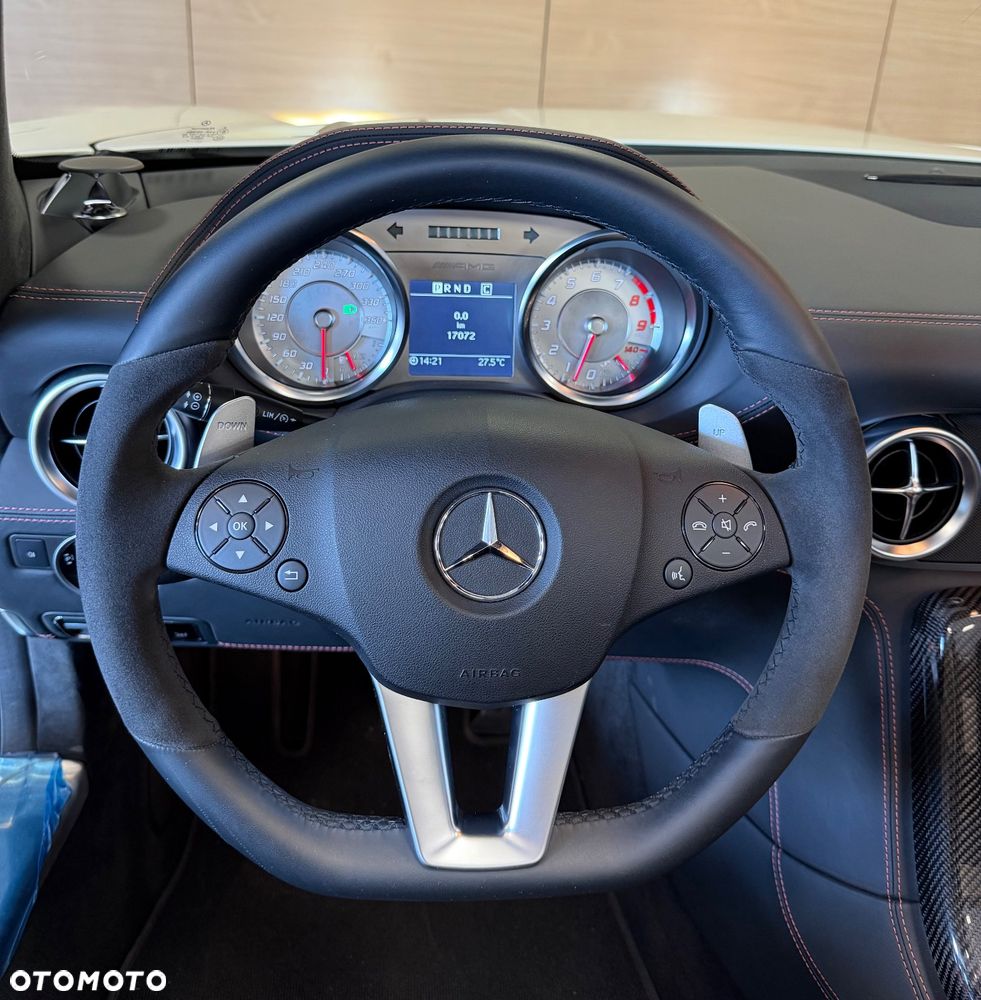 Mercedes-Benz SLS Standard - 21