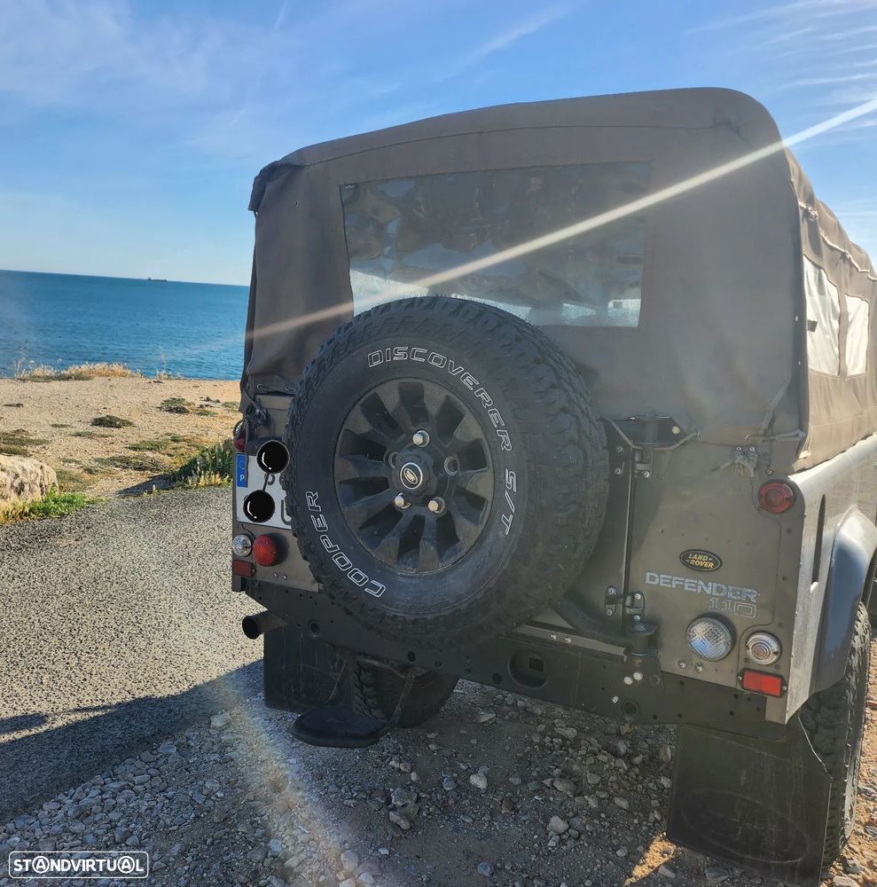 Land Rover Defender 90 2.5 Td5 E - 4