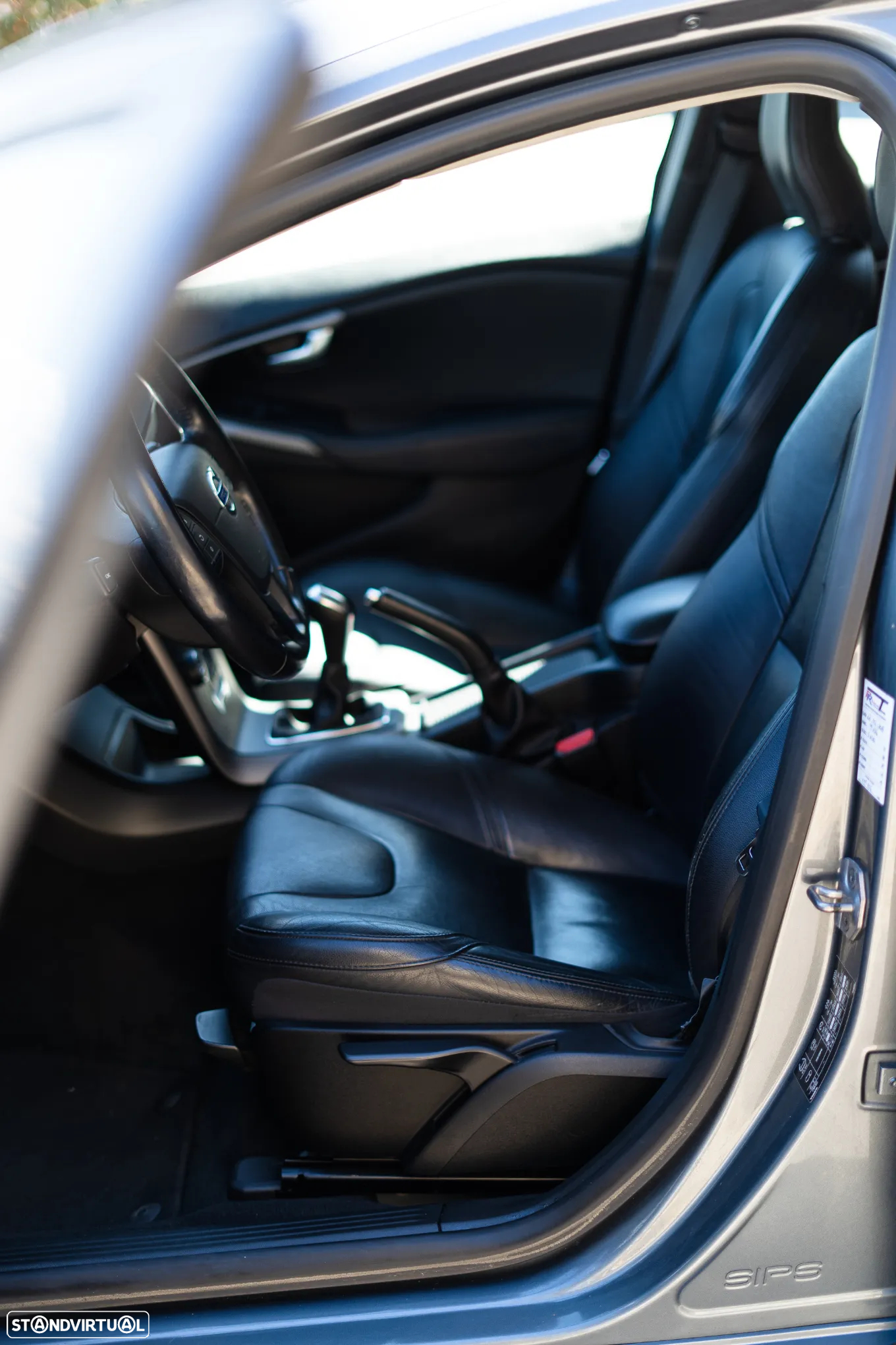 Volvo V40 1.6 D2 Eco Kinetic - 10