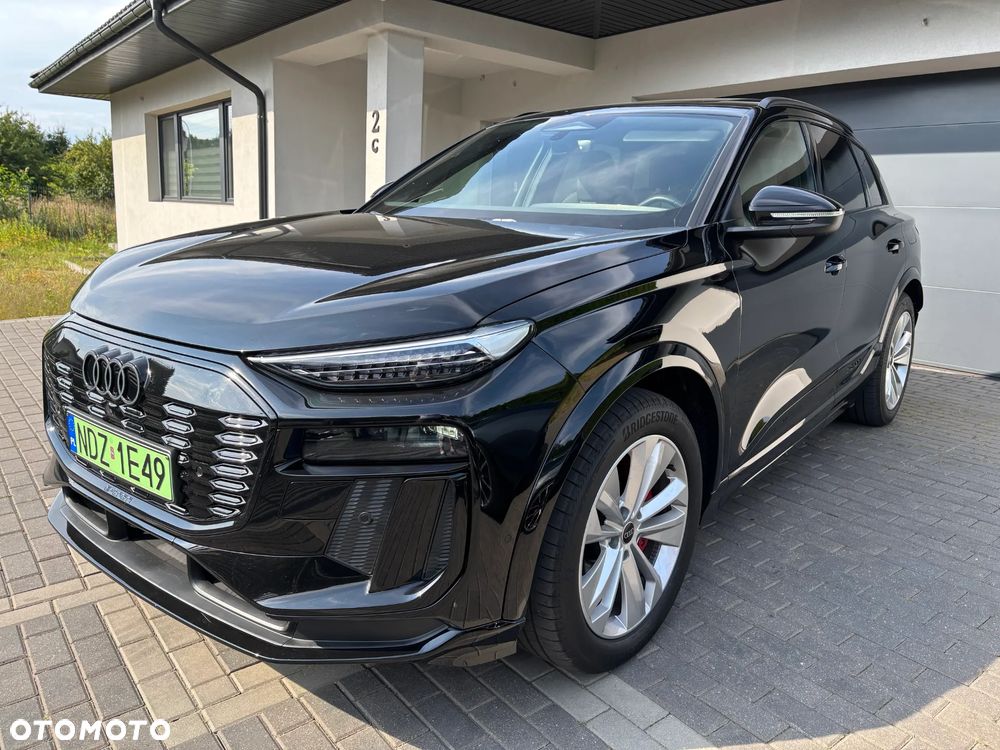 Audi Q6 e-tron Quattro - 2