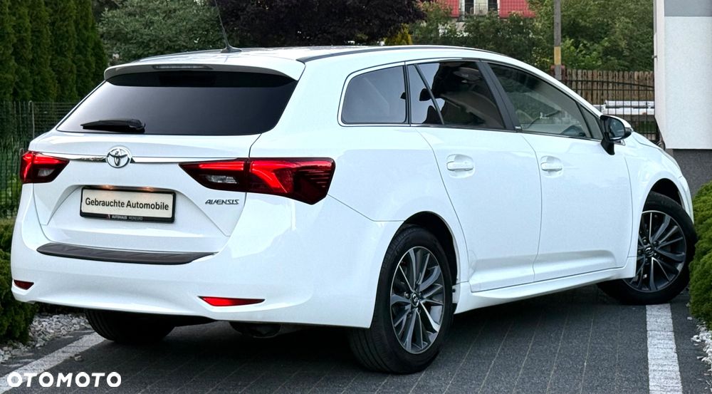 Toyota Avensis Touring Sports 1.8 Edition S+ - 25