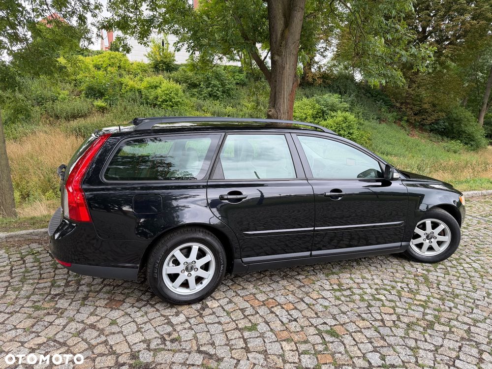 Volvo V50 1.6D - 13