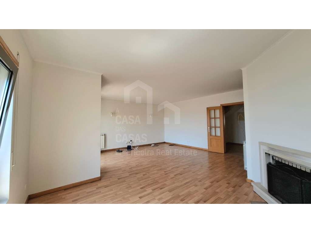 Arrenda Apartamento T3 - Ericeira, A Casa das Casas - Grande imagem: 4/37