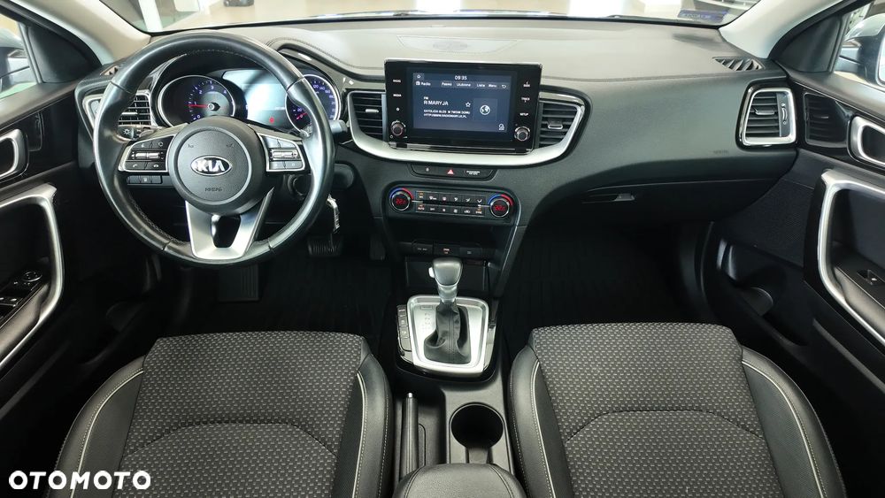 Kia Ceed 1.6 CRDi DCT Platinum Edition - 17