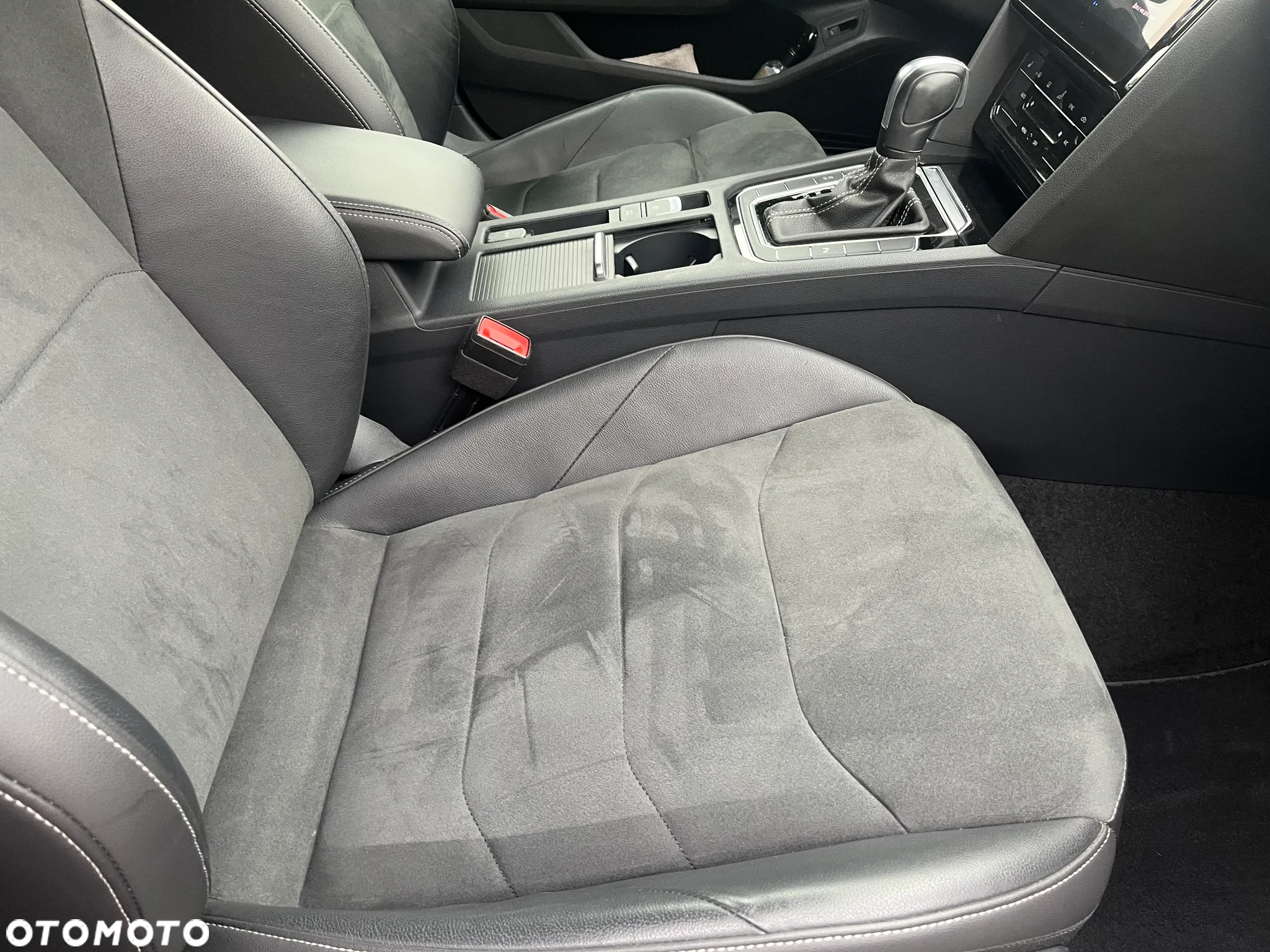 Volkswagen Arteon Shooting Brake 2.0 TDI SCR DSG R-Line - 19