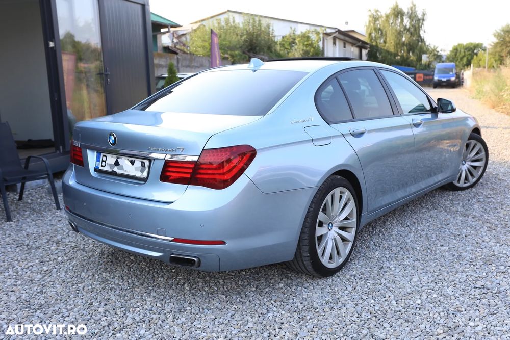 BMW 7 Series 2012 — imagine 22
