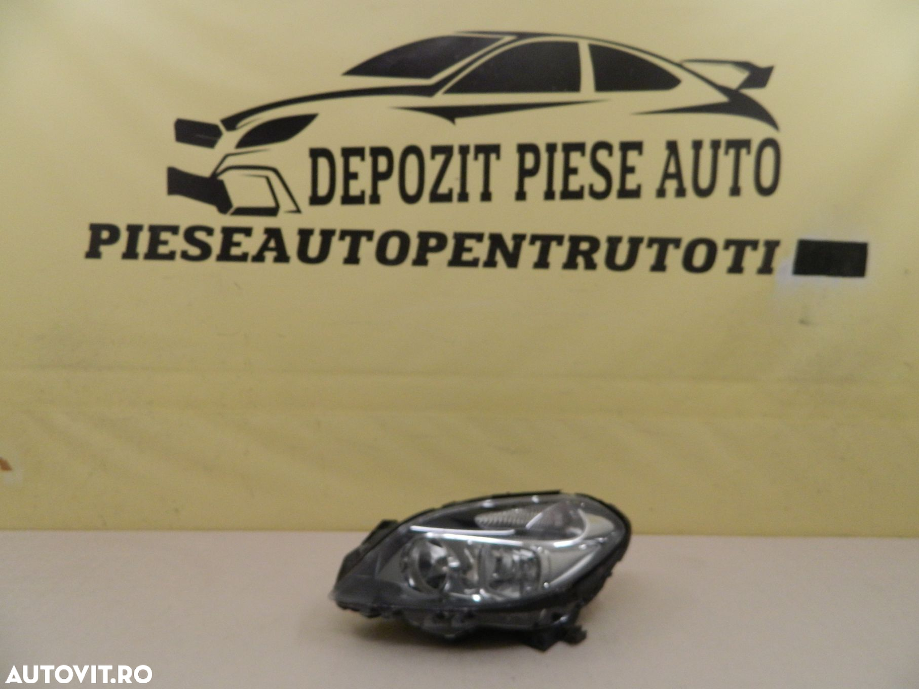 Far stanga Mercedes B-Class W246 Halogen, 2011, 2012, 2013, 2014, cod origne A2468200161. - 2