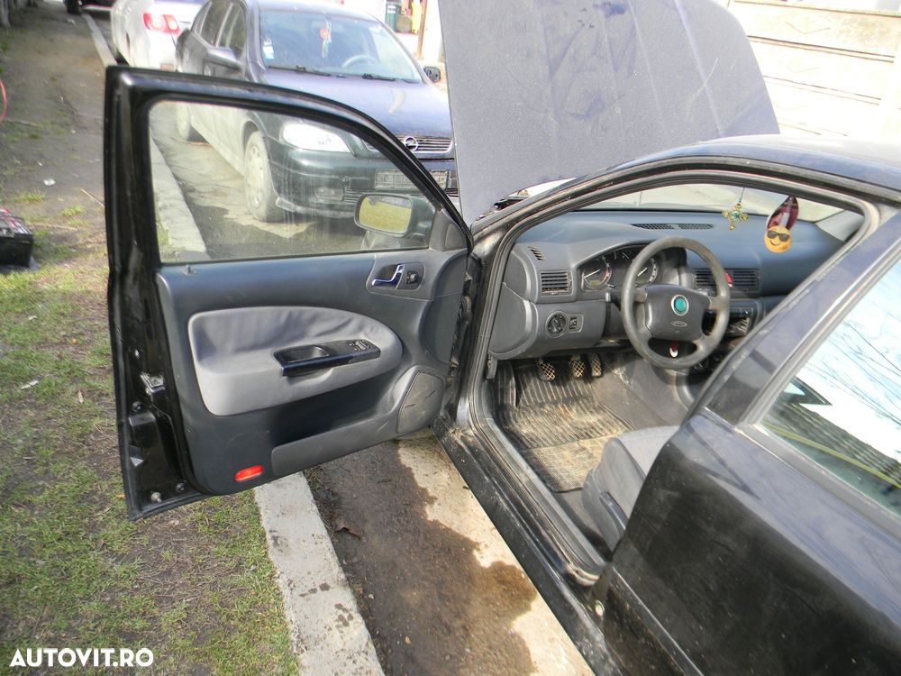 Dezmembrari  Skoda OCTAVIA 1 (1U)  1996  > 2010 1.6 Benzina - 9