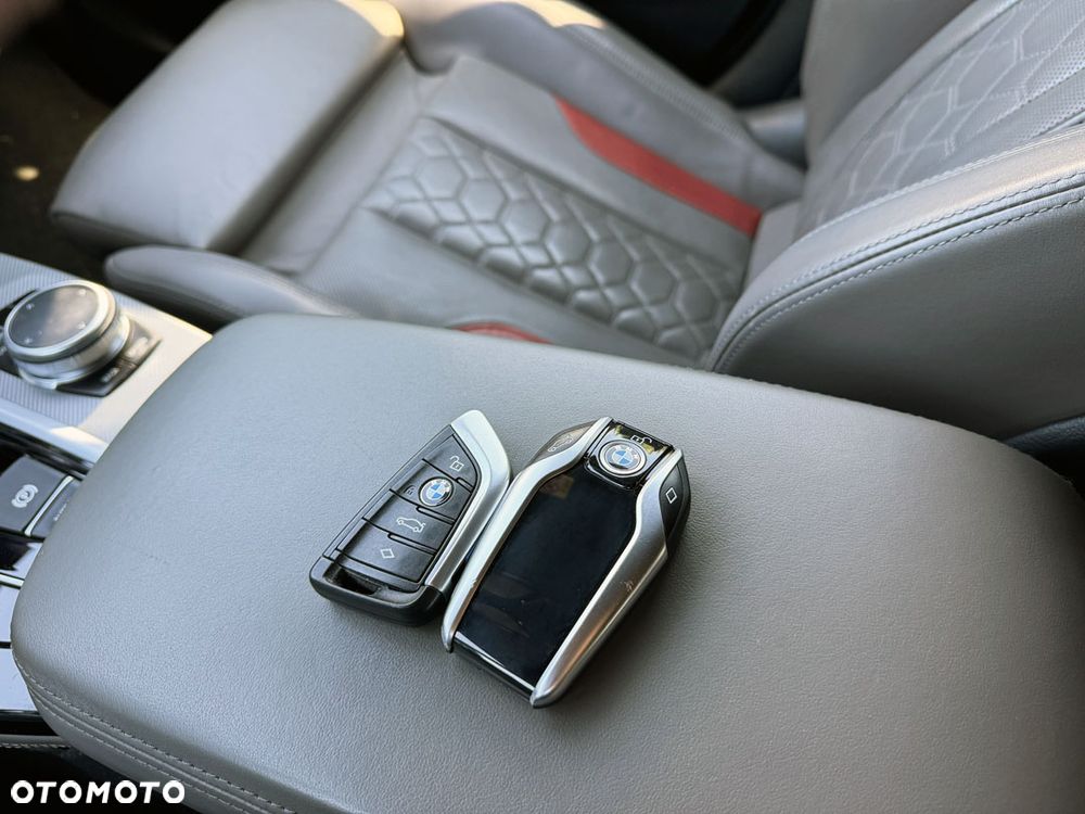 BMW X4 M - 40