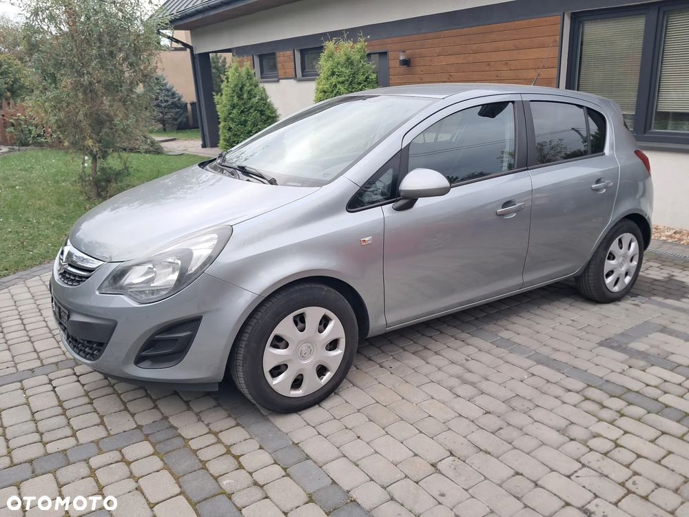 Opel Corsa - 4
